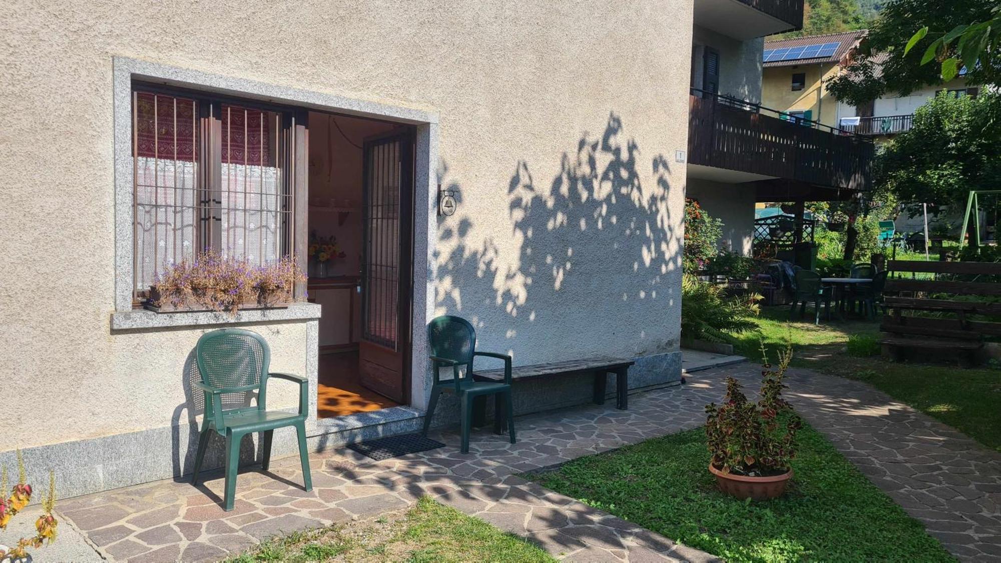Apartamento Bioledro Casa Lena Mezzolago Exterior foto