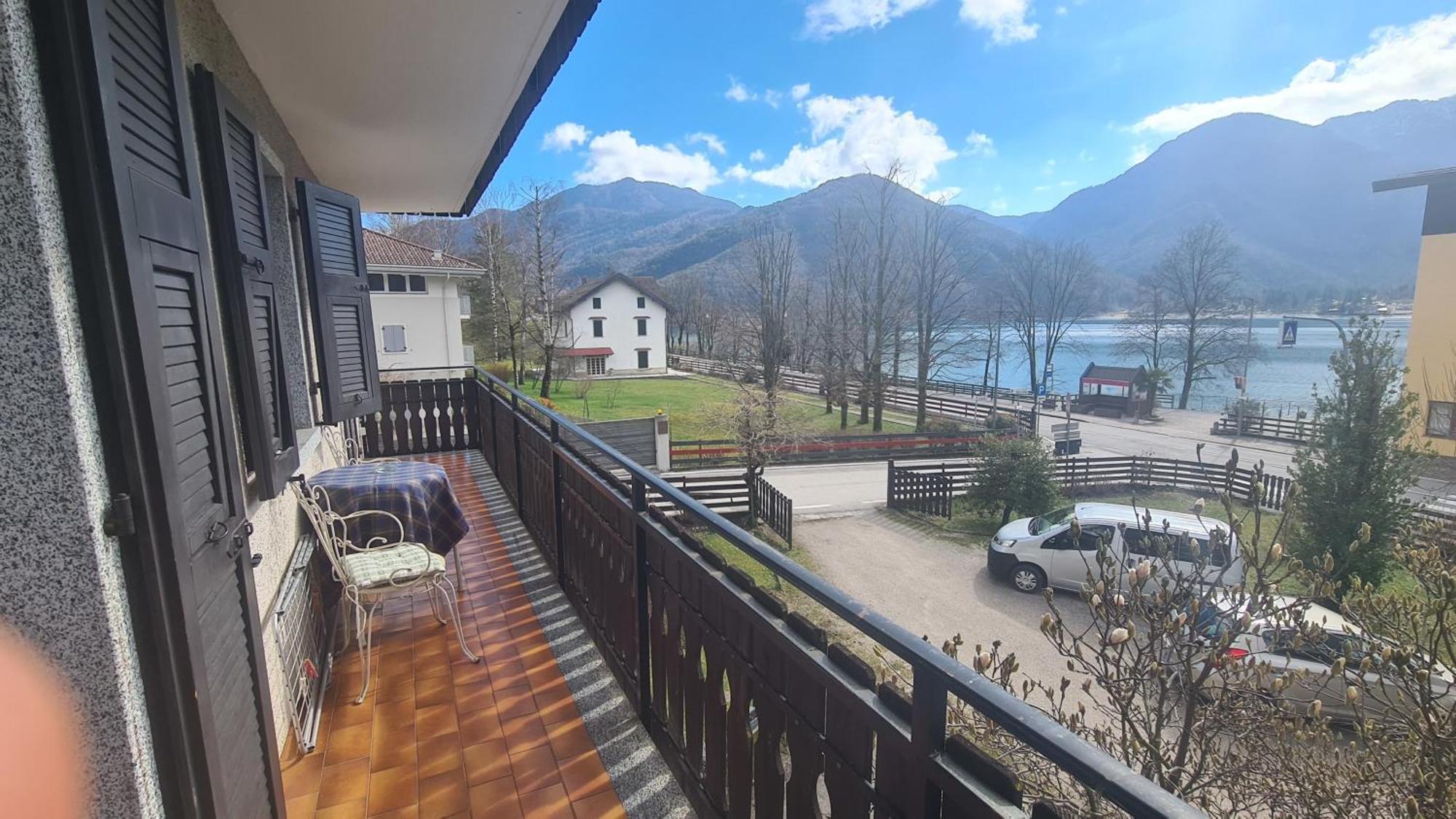 Apartamento Bioledro Casa Lena Mezzolago Exterior foto